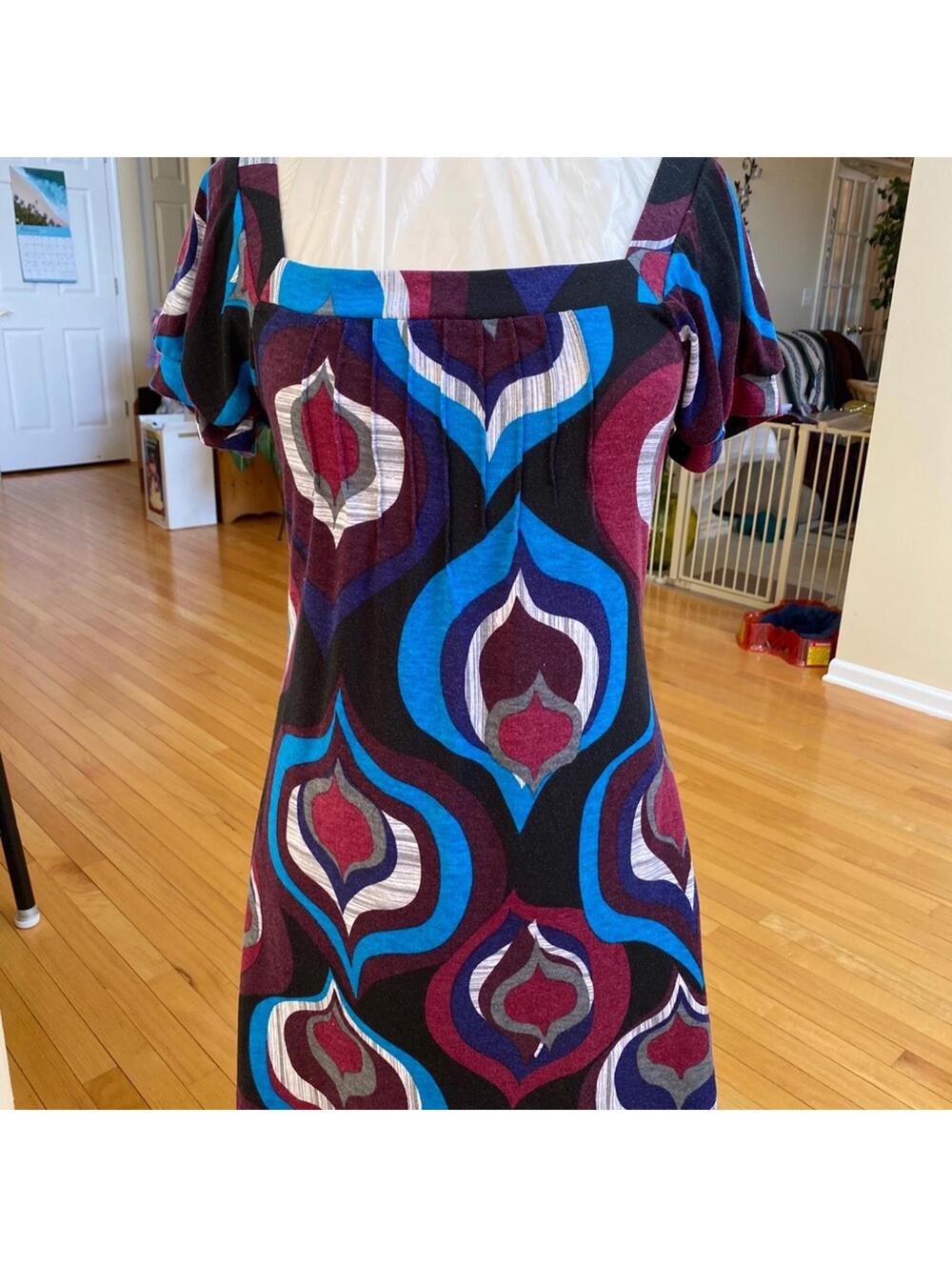 Vol.1 Women's Retro Patterned Dress with Puff Sleeves Large
